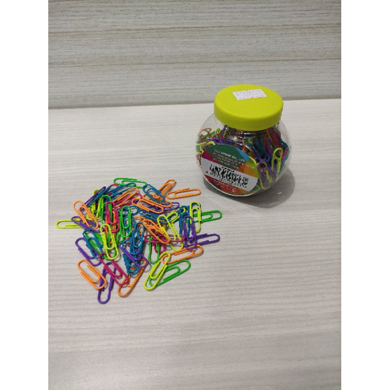 

Paper clip deli 0053