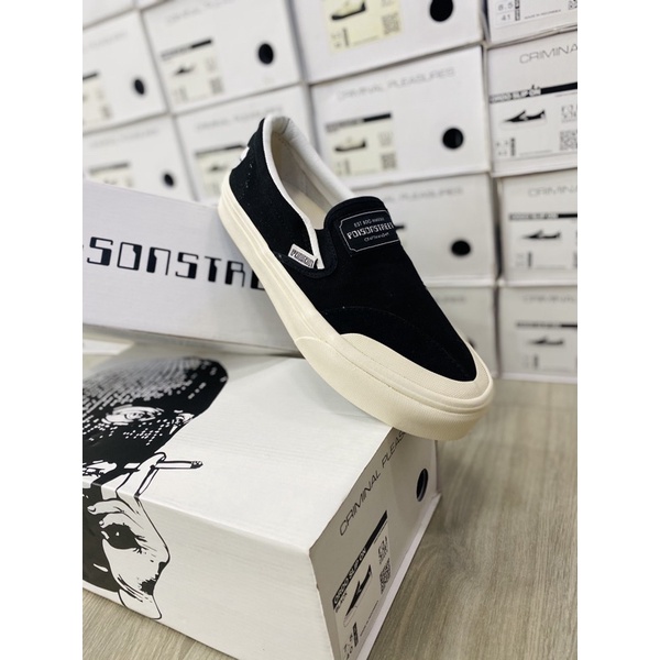 poison street slip on ordo black