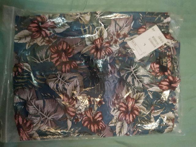 Kemeja Katun Floral Biru Muda Lengan Pendek | Kemeja Pria Motif | Batik Floral | Kemeja Kasual Cowok