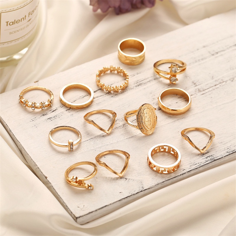 13pcs / Set Cincin Knuckle Bahan Alloy Hias Berlian Warna Emas Untuk Wanita