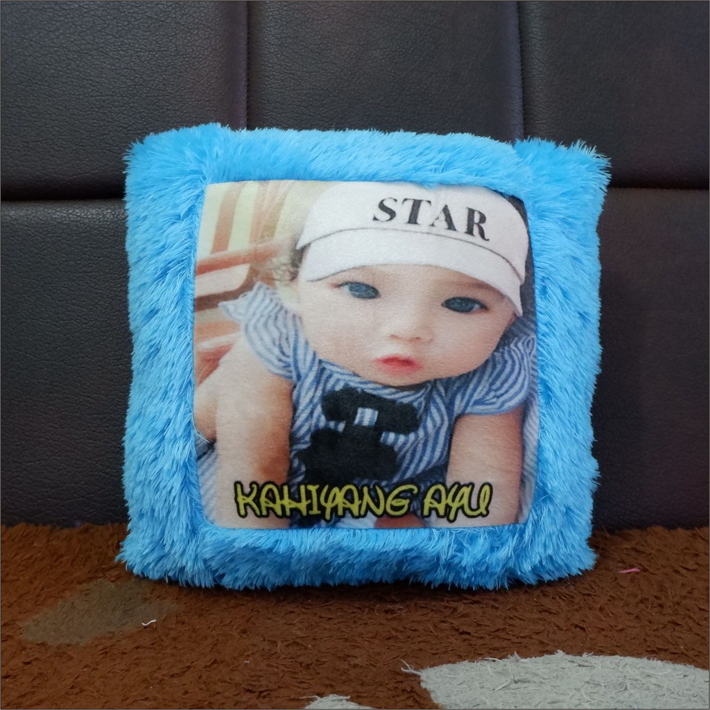 Bizzarpillow  Bantal Foto Custom Bulu Rasfur 30x30 cm BZ013