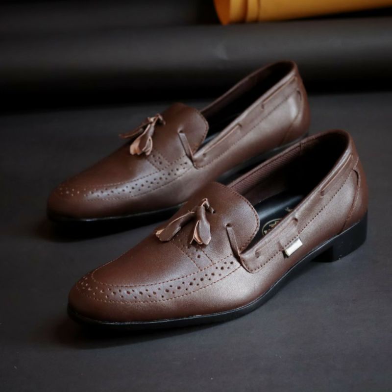 DRESSROSA BROWN Sepatu Pria Pantofel Kulit Asli Pentopel Pantopel Casual Formal Slop Kerja Kantor Original