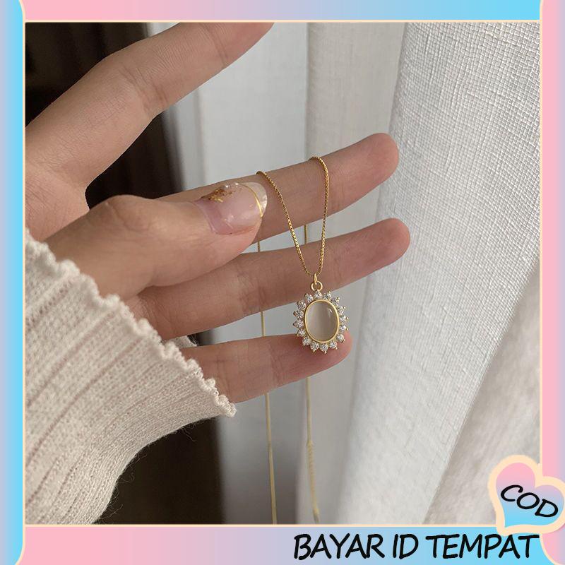 COD❤️ Retro Light Luxury Opal Kalung Wanita All-Match Hadiah Ulang Tahun Sederhana-A.one