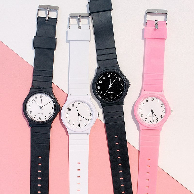 Jam Tangan Pria Dan Wanita Rubber Analog Quartz / Jam Tangan Rubber Casual Import