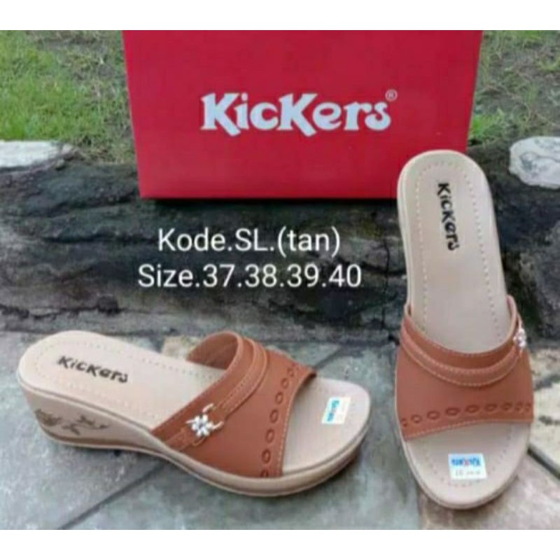 (COD) SANDAL WEDGES SLOP WANITA KICKERS TERBARU SENDAL WEDJES CASUAL KASUAL SELOP JAPIT JEPIT MURAH