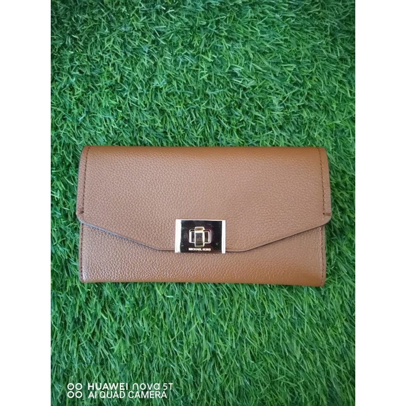 Dompet Michael Kors