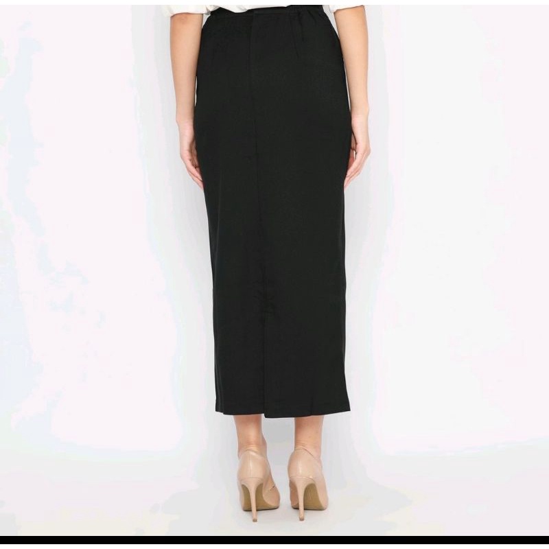 ROK HITAM KANTOR WANITA/ROK PANJANG HITAM / ROK BAHAN HITAM/ROK MAGANG BAHAN BAGUS NYAMAN D PAKAI