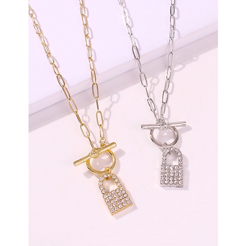 LRC Kalung Fashion Golden Lock-shaped Diamond Ot Buckle Alloy K45121