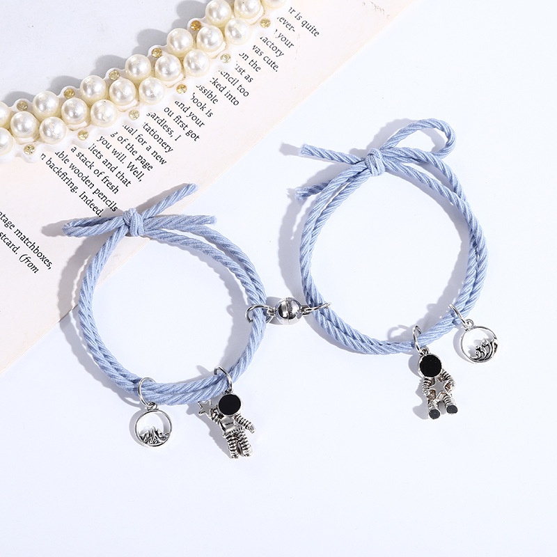 Vow of eternal love astronauts attract lovers Bracelet a pair of small rubber bands for boyfriend and girlfriend