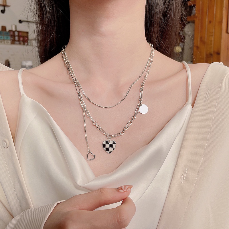 Kalung Rantai Choker Liontin Hati Hollow Ganda Warna Silver Gaya Hip Hop Untuk Aksesoris Perhiasan