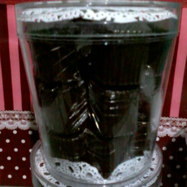 

Asry chocolate (isi kacang)