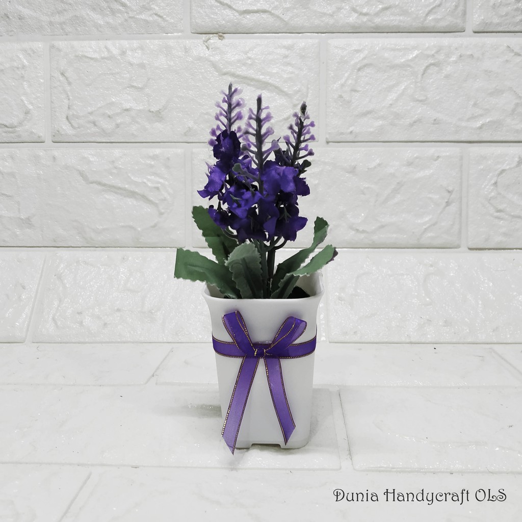 Pajangan Lavender Mini Dekorasi Tanaman Hias Artificial Pajangan Lavender Mini Dekorasi Tanaman Hias Artificial