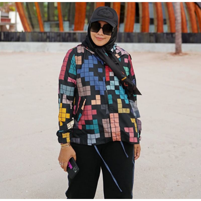 TETRIS JACKET BLACK