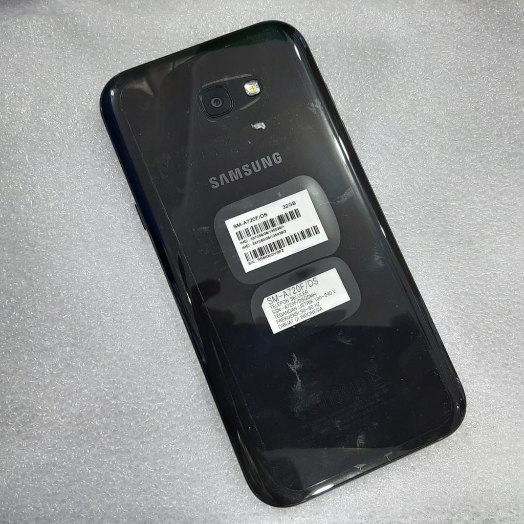 Batangan Samsung Galaxy A7 2017 Ram 3GB Rom 32GB (Second)