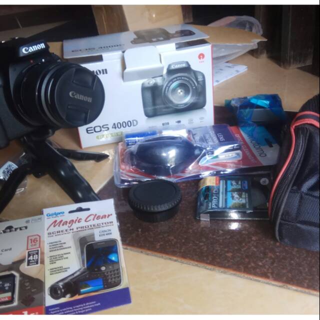 Kamera DSLR Canon Eos 4000D