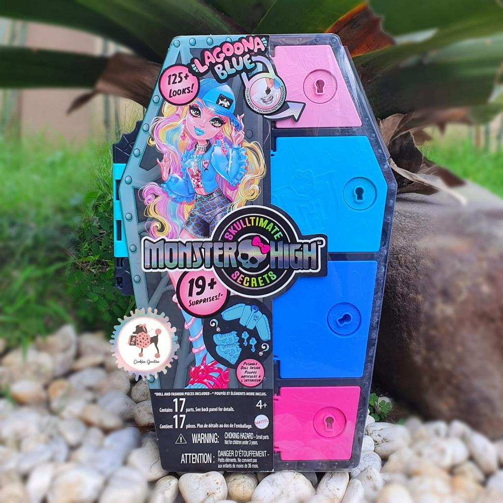 Monster High Skulltimate Secrets Lagoona Blue