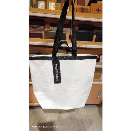 shopping bag hush puppies