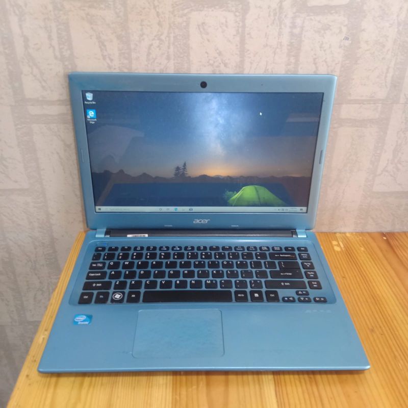 Laptop Acer Aspire V5-431 intel Celeron Ram 4GB HDD 320GB Windows 10 layar 14 inc Body slim siap pakai