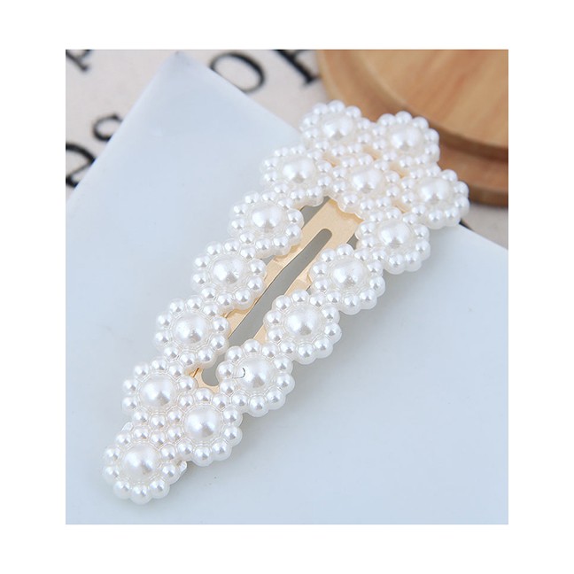 LRC Jepit Rambut Fashion Gold Imitation Pearl Small Flower Hairpin A58357