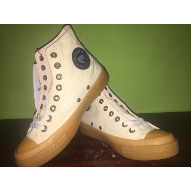 Sepatu Ventela 70s white gum high