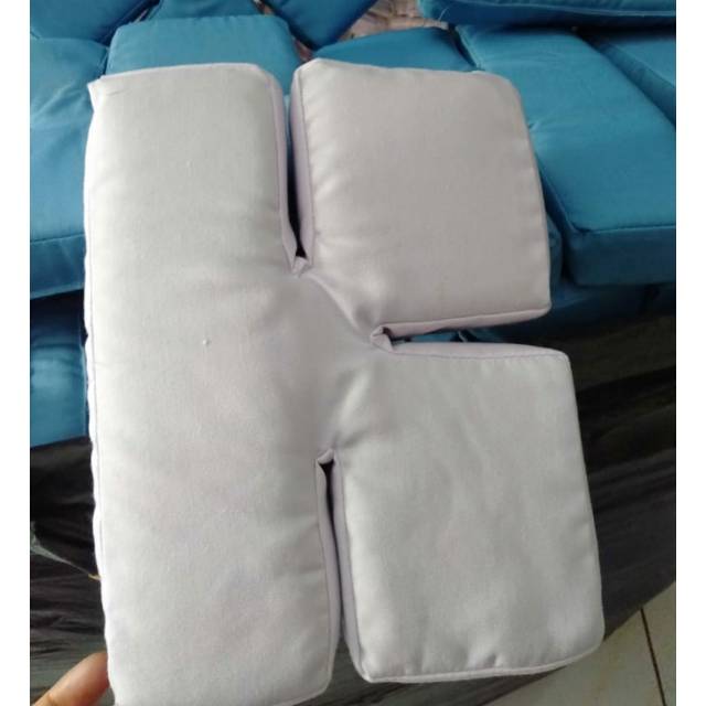 Bantal Hecting suturing Latihan Menjahit uk 22 x 15.5 x 4 cm / Bantalan