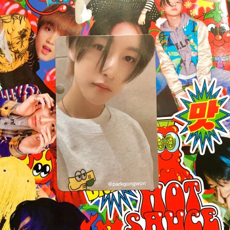 PHOTOCARD HOTSAUCE RENJUN CAFE JENO AR