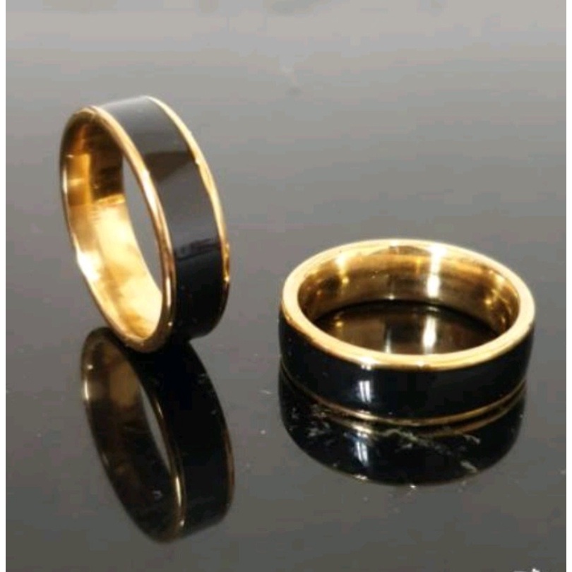 Cincin Pria atau Wanita / Couple / Pasangan, Two Tone Titanium Pria Wanita Emas Hitam Perak Asli Korea