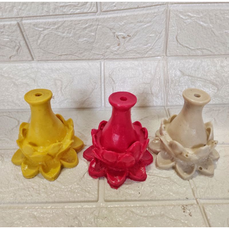 TEMPAT DUPA MOTIF BUNGA KERAJINAN KHAS BALI