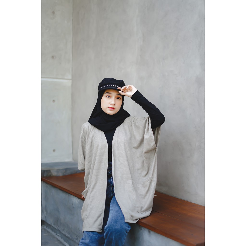 Atasan Outer Rajut Knit Cardigan Polos Remaja Wanita Jumbo Oversize Kekinian Model Terbaru