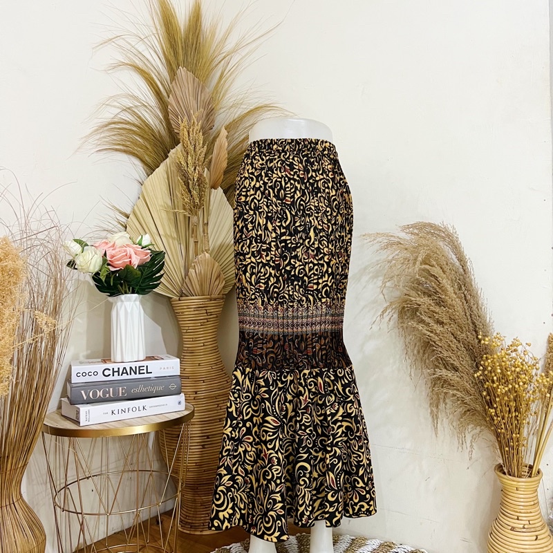 Rok Batik Plisket Duyung-Keong Gold