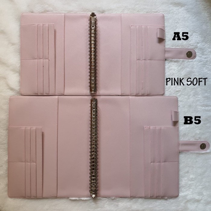 

Nikmati Binder Printing Premium Motip Aesthetic A5/Ring 20, B5/Ring 26 Sale!!!