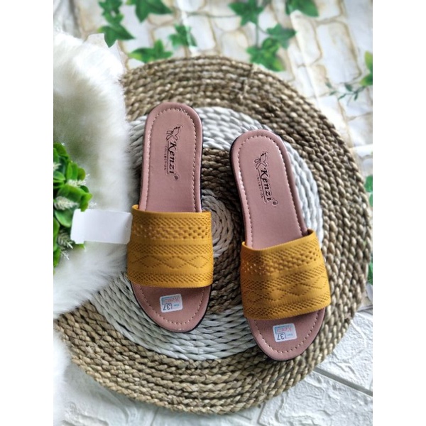 sandal flet NVd /Rajut kenzie/slop conexion kekinian