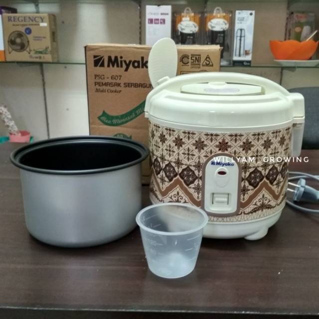 Rice cooker mini miyako pSG 607  rice cooker miyako  magicom kecil multicooker psg607