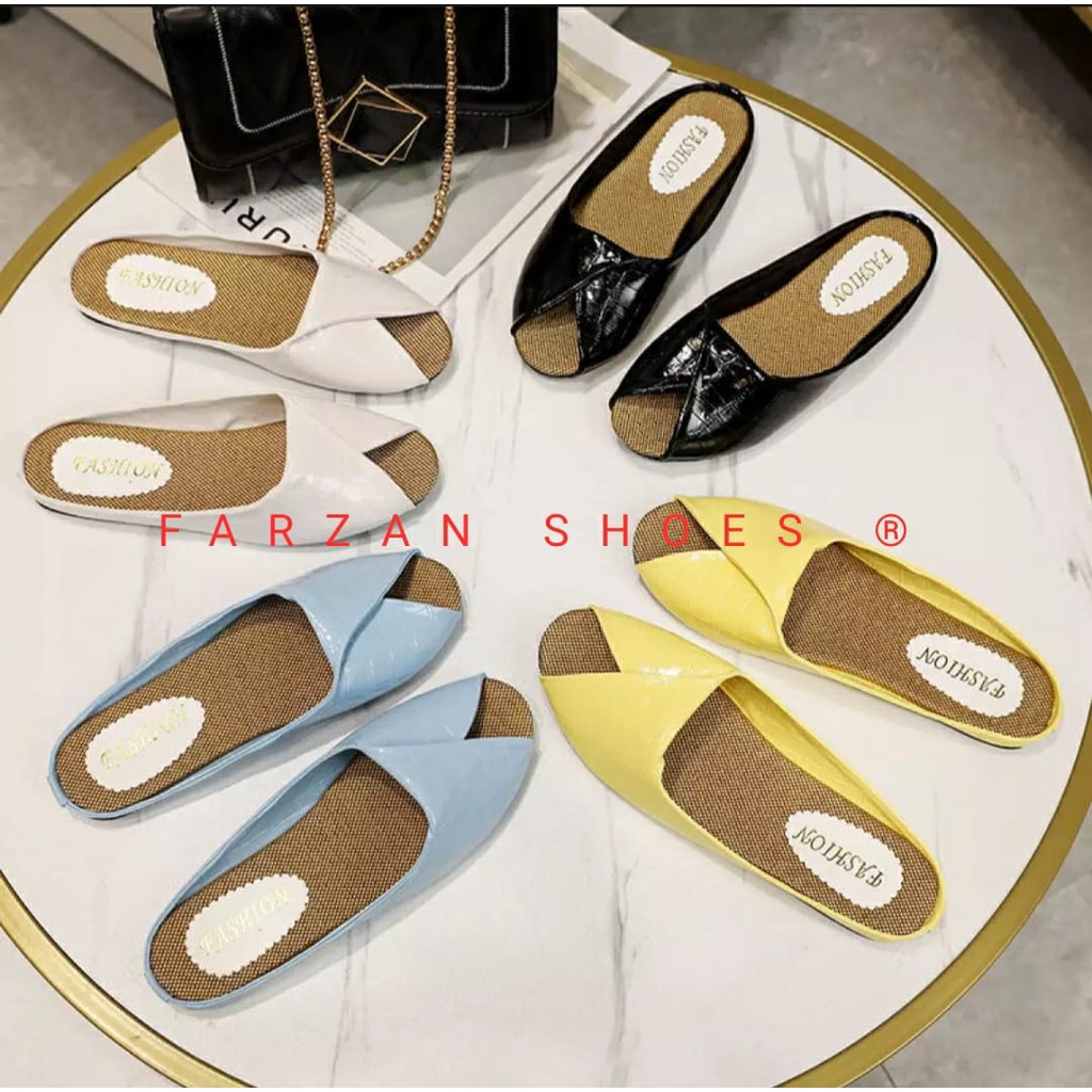 BEST SELLER FLATSHOES WANITA GLOSSY TERBARU MWN 02 SERBA SHOES