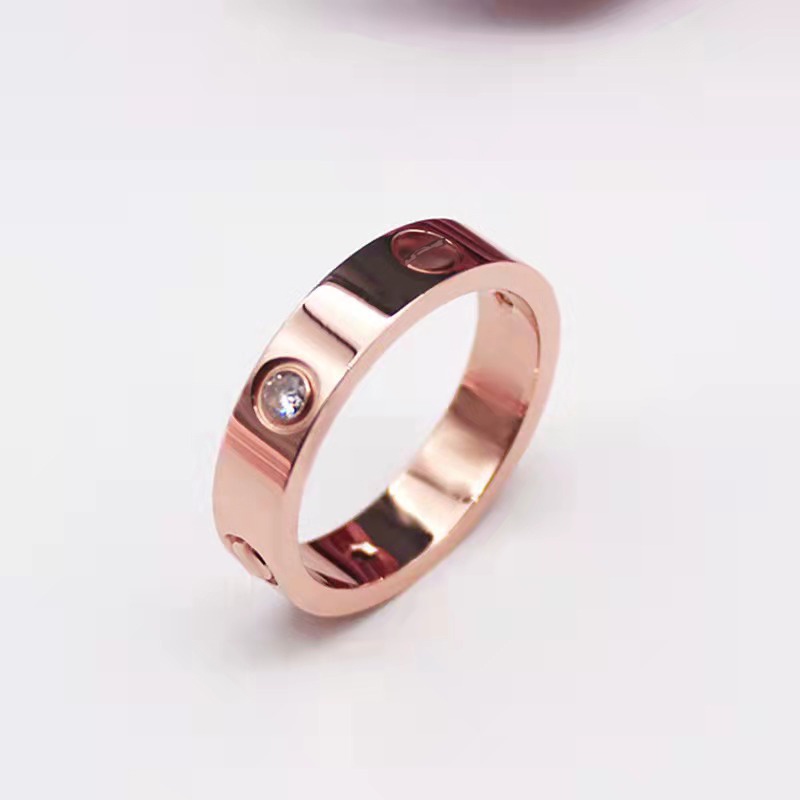 Cincin Titanium Steel Warna Rose Gold Hias Berlian Klasik Simple Unisex