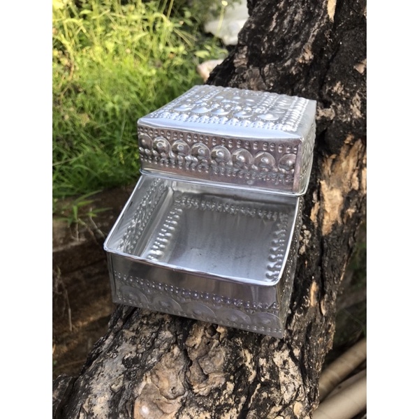 

Kotak periasaan kotak kado