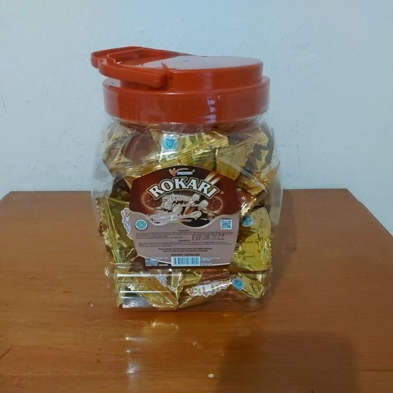 Rokari wafer ball coklat toples
