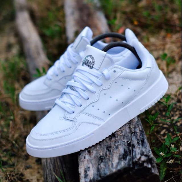 Adidas supercourt full white