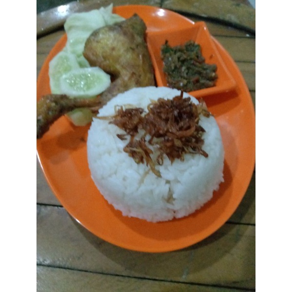 

ayam goreng random bang vickor kranji