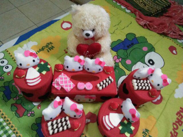 Set Toples Kotis Hello Kitty Flanel