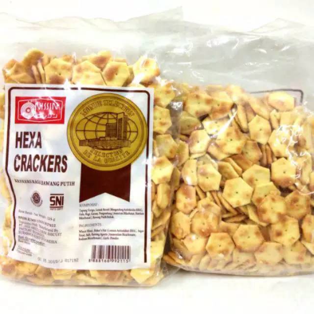 

Snack Nissin Hexa Crackers rasa bawang putih kemasan 225 gram crispy