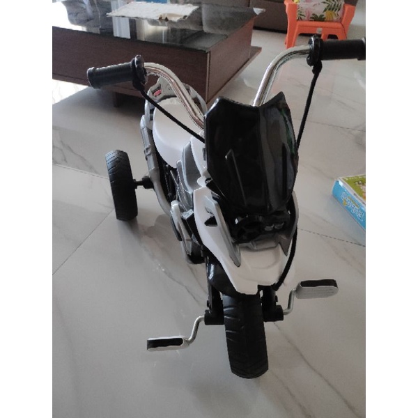 sepeda roda 3 anak.tricycle. sepeda anak. motor sepeda, motor anak