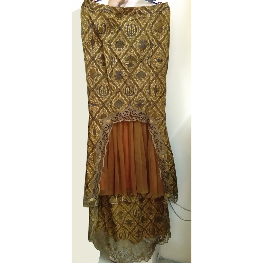 ROK BATIK PENGANTIN EKOR