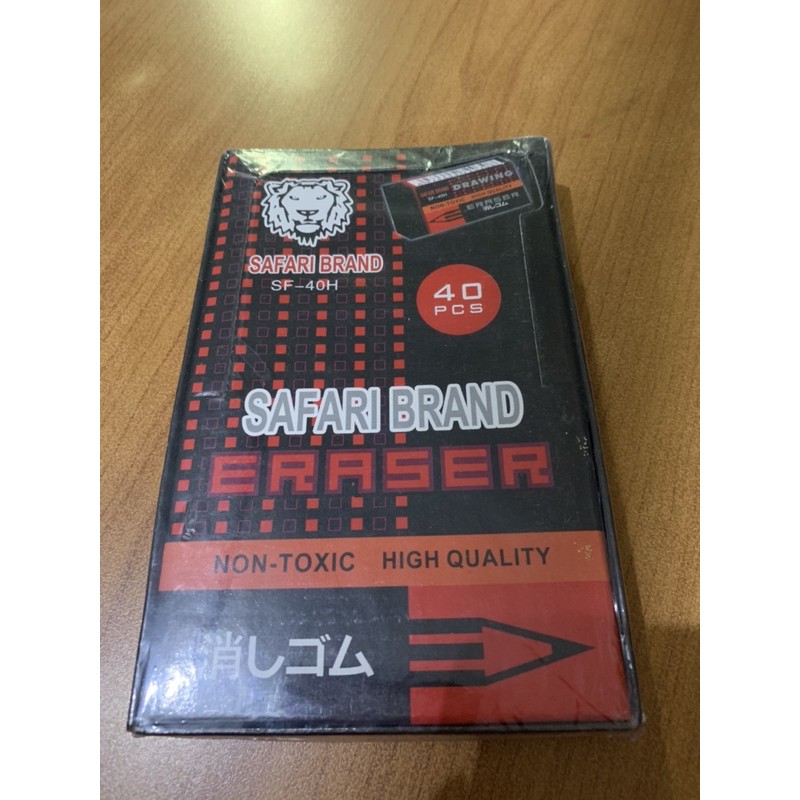 

(40pcs) Setip Hitam Kecil | Penghapus Hitam Safari