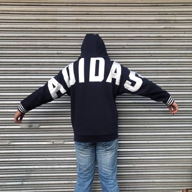 Hoodie Adidas center Big Logo