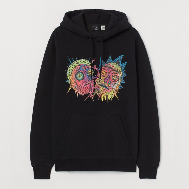 HM RICK & MORTY BLACK PRINTED HOODIE