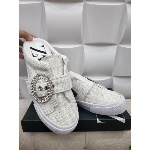 zr 0328 +box
