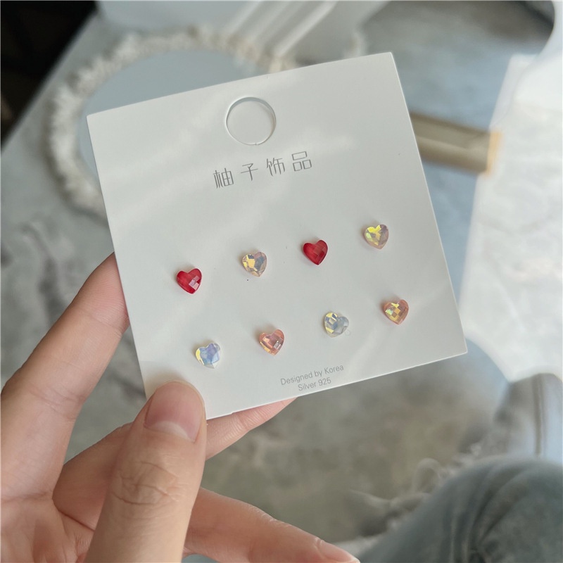 Anting Tusuk Motif Hati Bahan Resin Warna-Warni Ala Korea Untuk Wanita