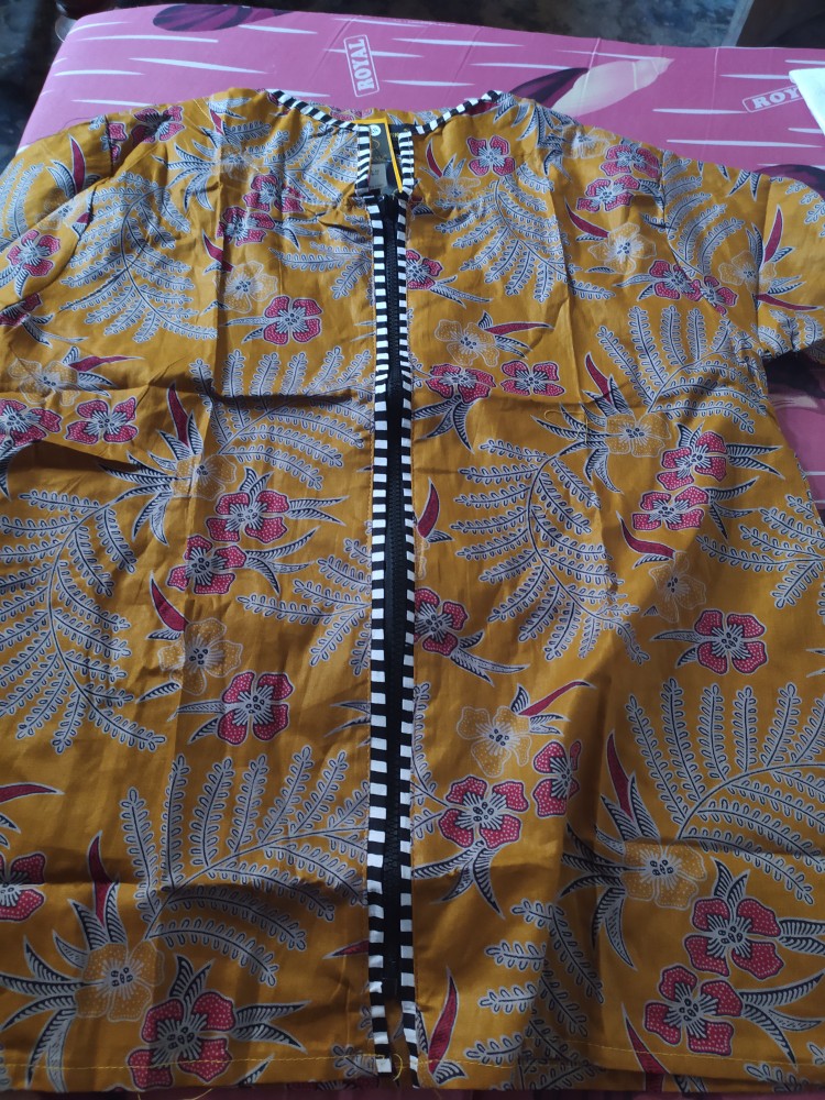 Benang Raja Atasan Blouse Batik Wanita Lengan Panjang Motif Putri Malu