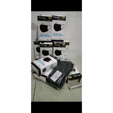 Masker Stark Hitam